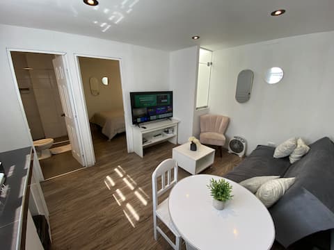 Centrally located Private Mini Apartment 4