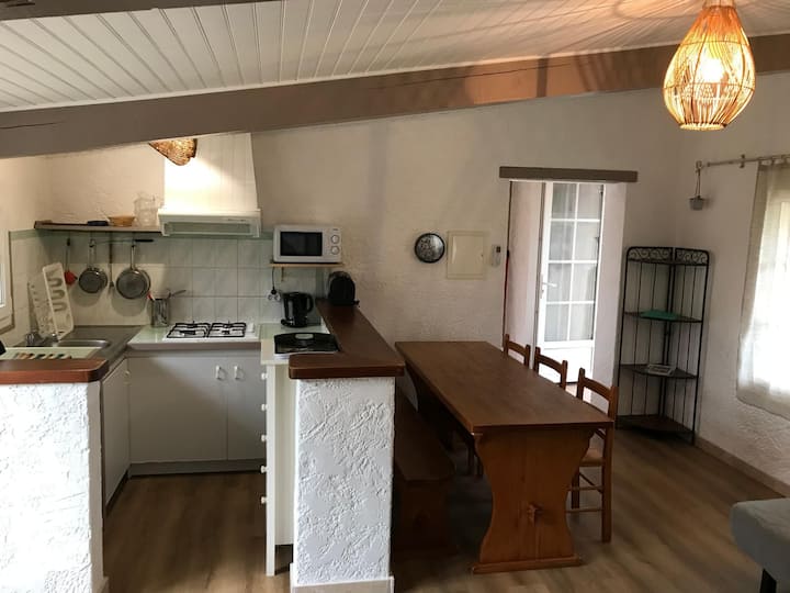 Gîte Sarriette Pour 4-6 Pers Dans Une Oliveraie - La Roque-sur-Cèze