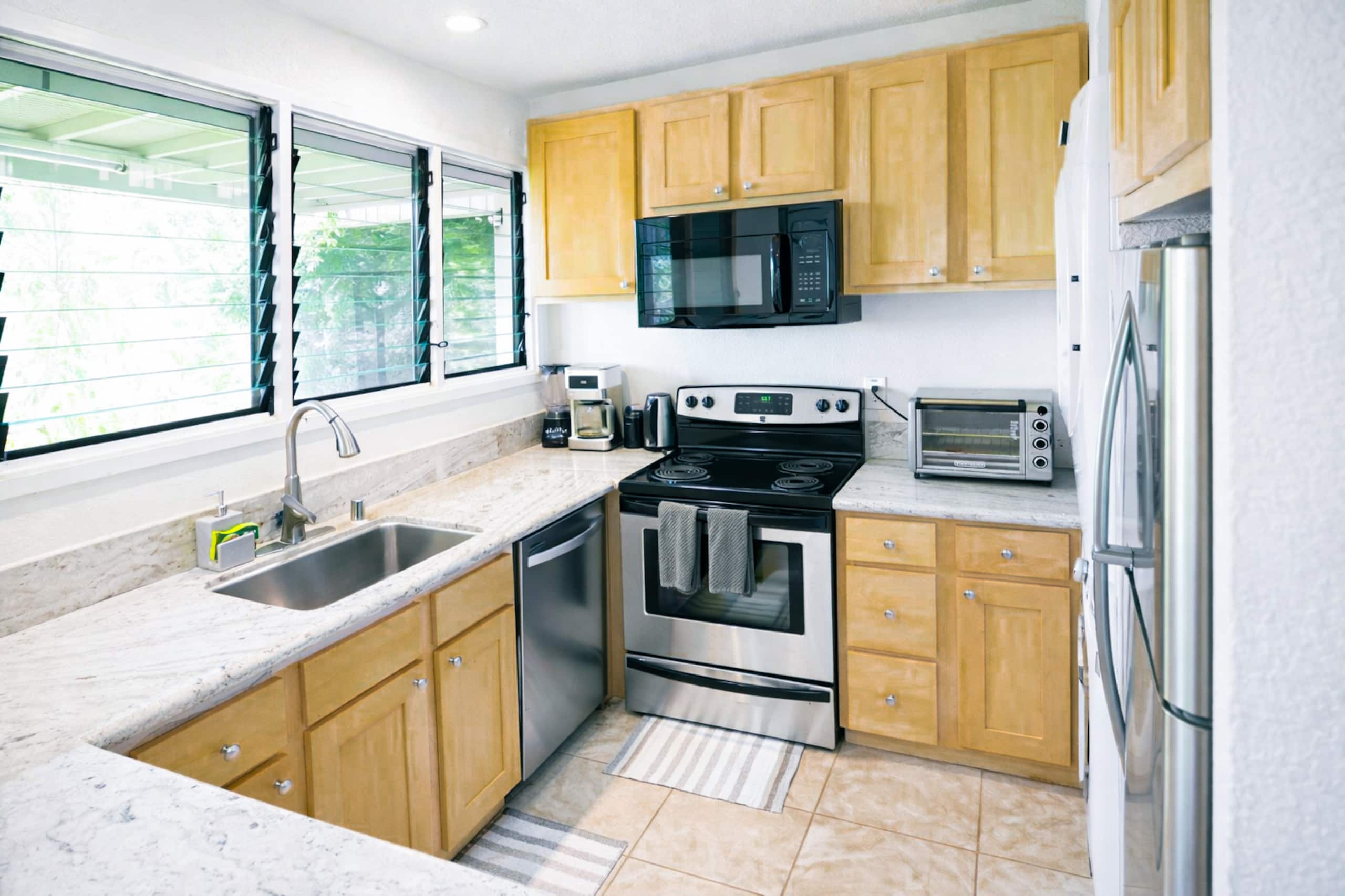 Condo in Princeville · ★4.67 · Studio · 2 beds · 1 private bath - Image 7