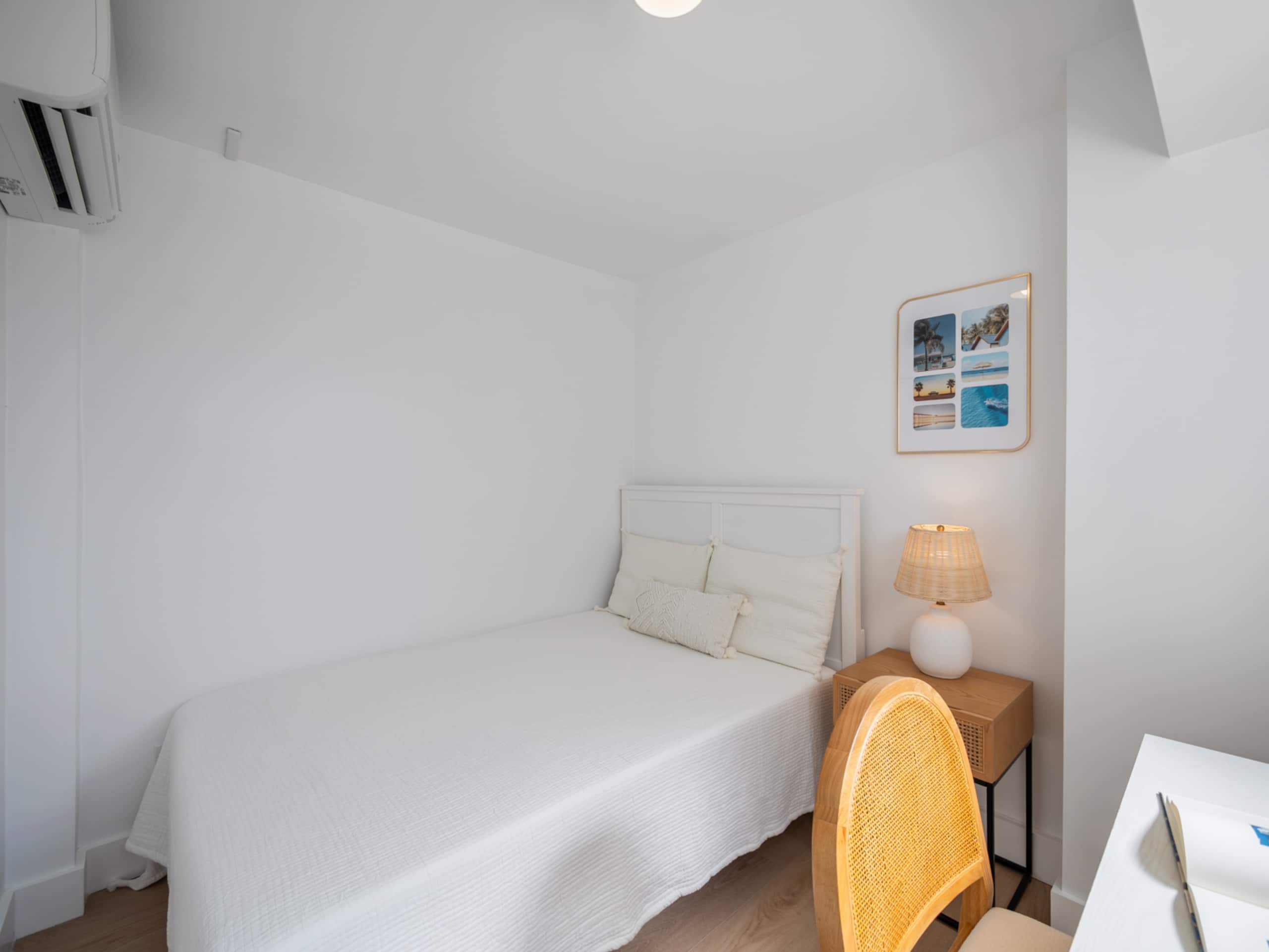 Condo in Honolulu · ★4.9 · 3 bedrooms · 4 beds · 2 private baths - Image 44