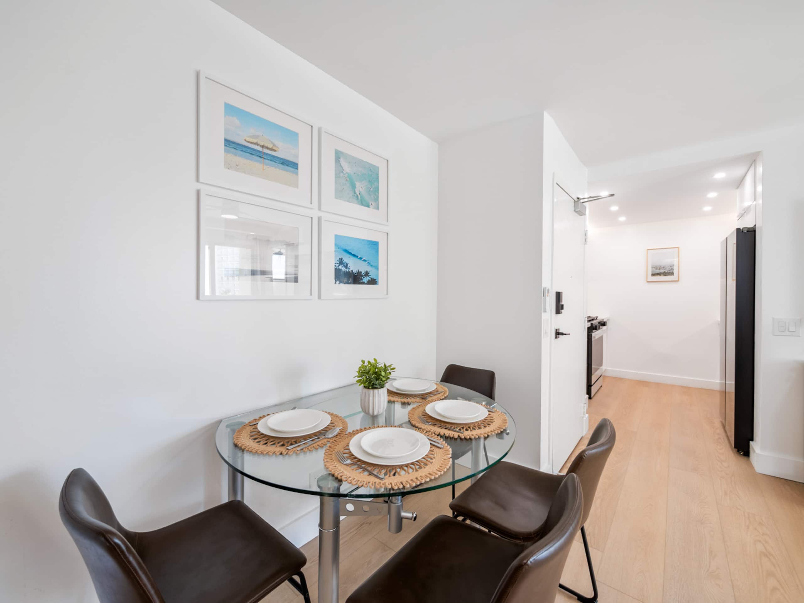 Condo in Honolulu · ★4.9 · 3 bedrooms · 4 beds · 2 private baths - Image 18