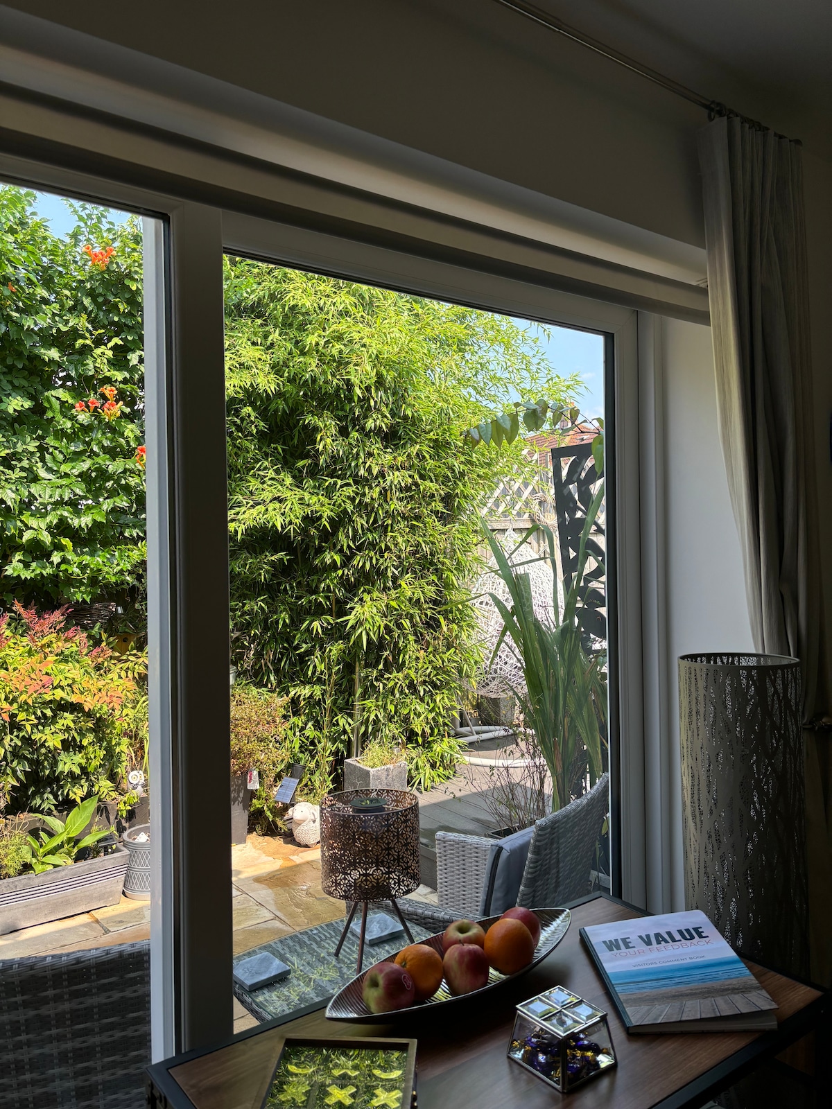 Proprietà Airbnb di successo: Secret Gem Garden Flat with Private Luxury Hot Tub a Holdenhurst Village