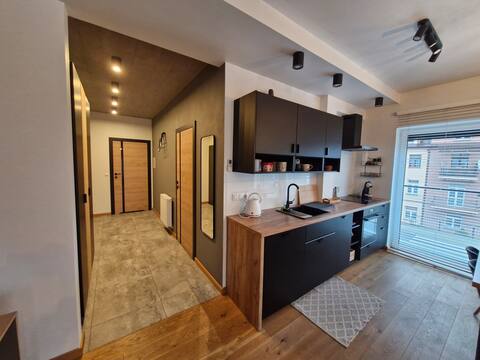 Cozy apartment with free parking