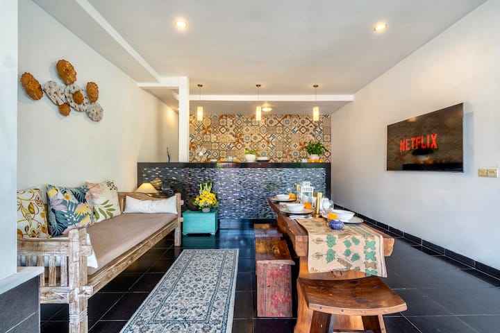 Villa Bens Seminyak, 9 Minutes Walk To The Beach - Kuta