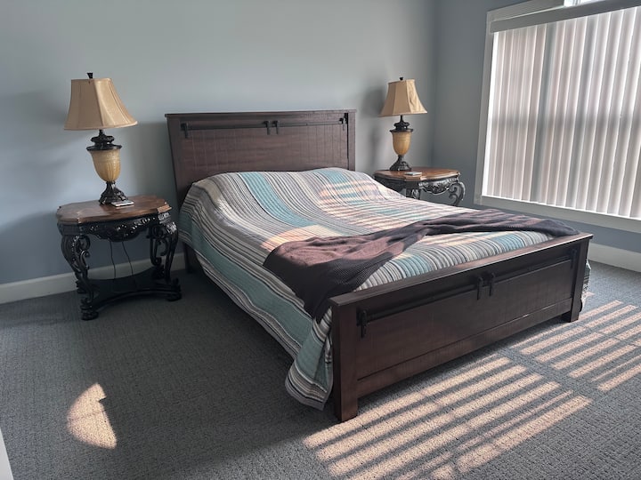 Nueva plataforma de cama, estable y cómoda