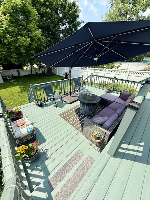 Fairport Village Retreat- Steps to Canal & Main St