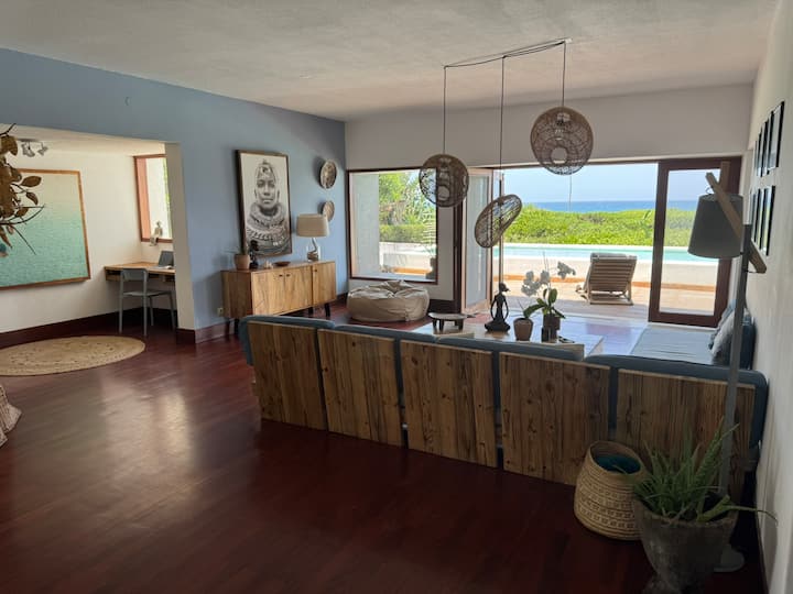 Villa On The Beach With 22m Lap Pool & Chef - Mozambique