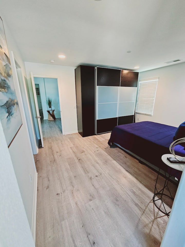 غرفة النوم 1