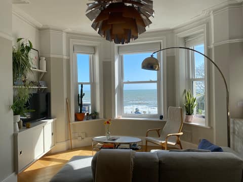 Modern, light, open plan apartment with sea view