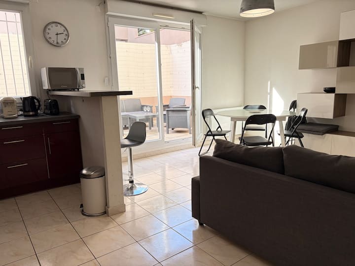 T3 Lumineux 2 Chambres Avec Terrasse Et Parking - Saint-Gély-du-Fesc