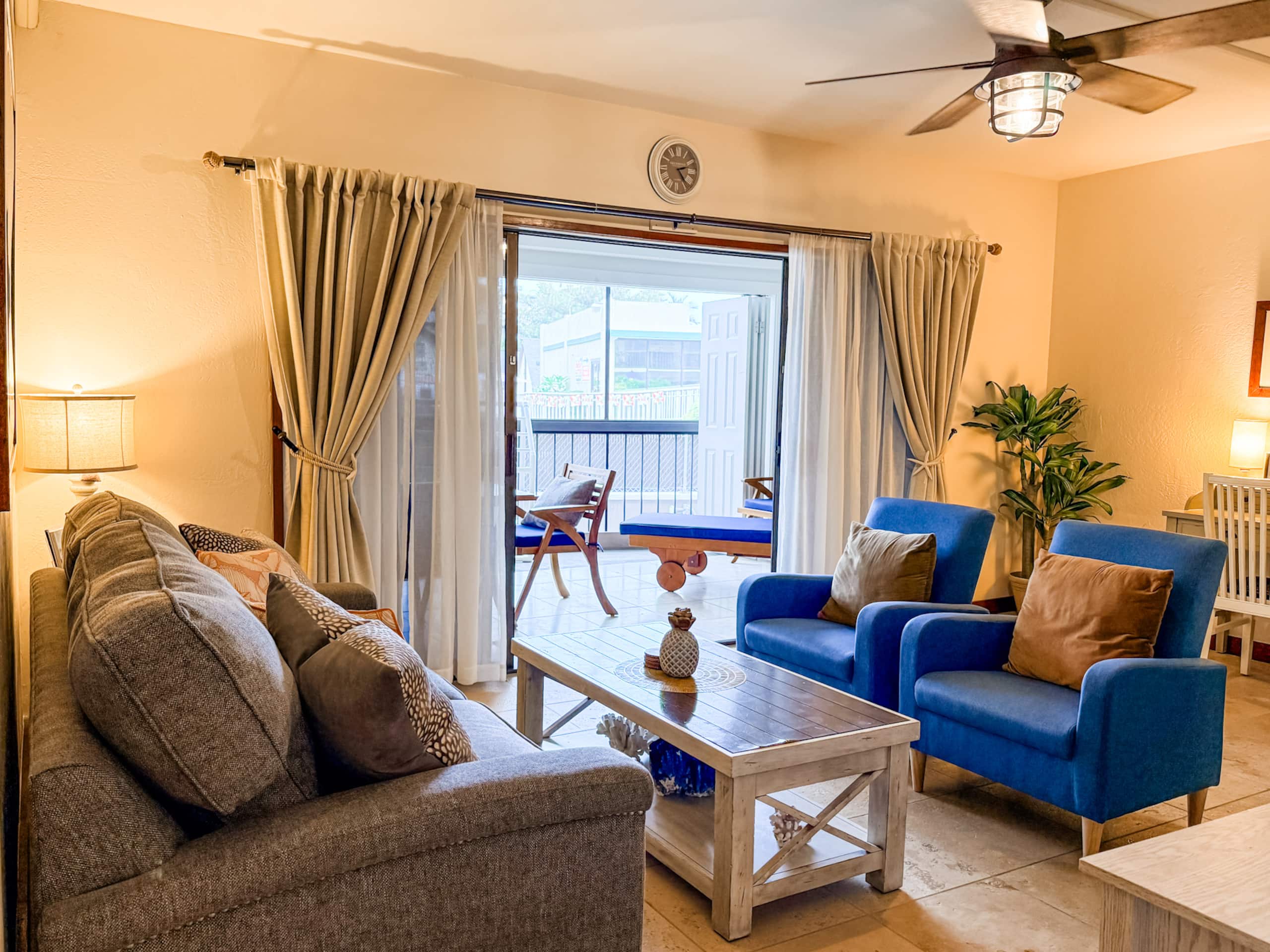 Condo in Kailua-Kona · ★4.91 · 1 bedroom · 2 beds · 1 bath - Image 2