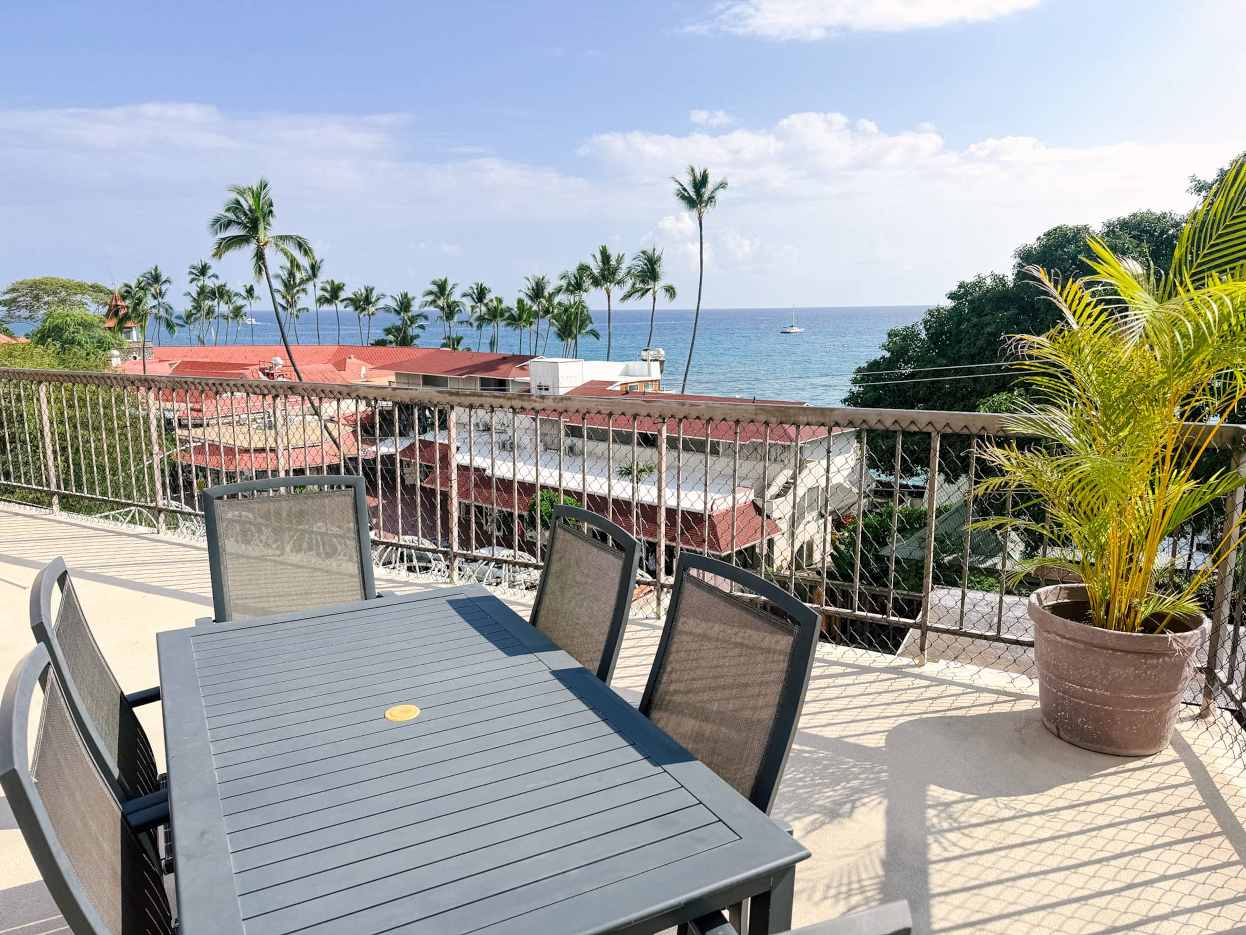 Condo in Kailua-Kona · ★4.91 · 1 bedroom · 2 beds · 1 bath - Image 16