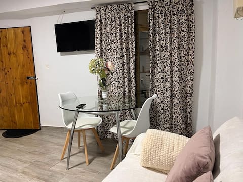 Popular Airbnb listing: Fuente del Molino Apartment in La Iruela