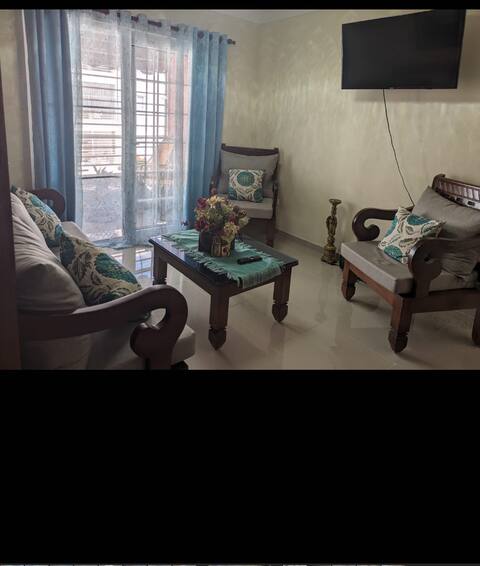 Calming and Homing 2 bedrooms/2nd floor apartment