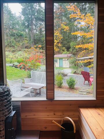 The Perfectly Peaceful Wildflower house gallery image 4