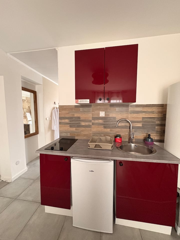 The Montréal Suite
Studio Indépendant - Serris