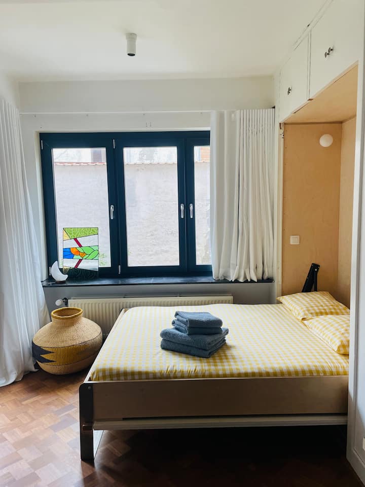 Dhomë gjumi 2