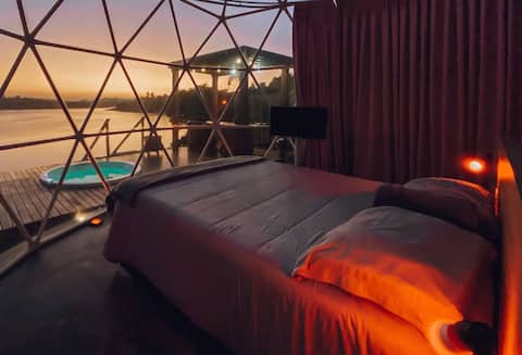 Domo Bubble with Jacuzzi