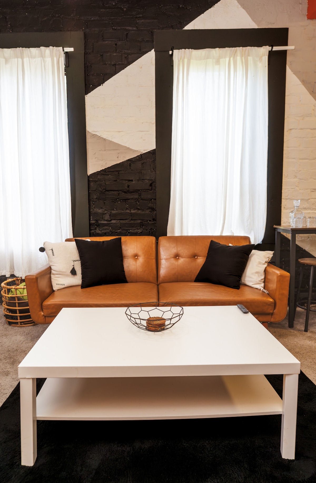 Top Airbnb: Westview Artists' Loft--5 Minutes to Downtown ATL! in Westview