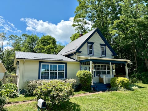 4 Bedroom Waterfront Home on South Shore