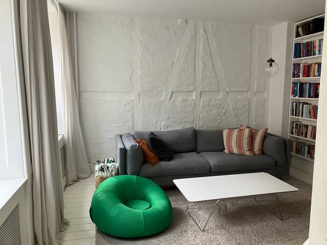 Cosy family home in the Center of it all❤️ gallery image 2