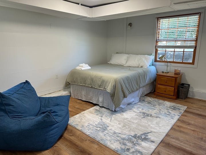 საძინებელი 4