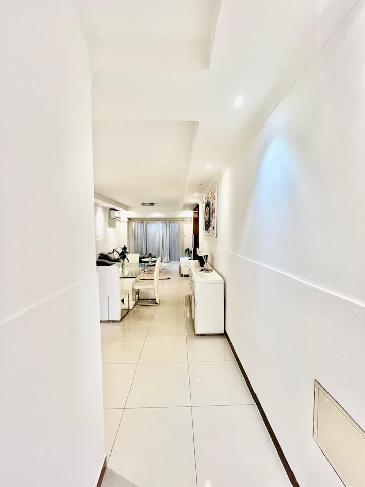Miramar Modern W/ Private Security Apt With View - Luanda