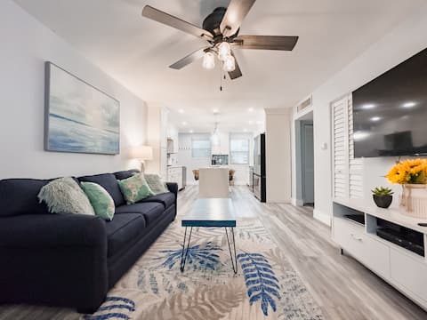 Successful Airbnb property: Magnificent View of the Gulf from Rooftop Deck in St. Pete Beach