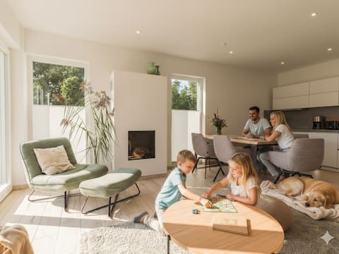 Top Airbnb: Vacation home in the climatic health resort 5* vacation home-sauna-lake in Krakow Am See