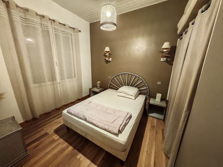 საძინებელი 1