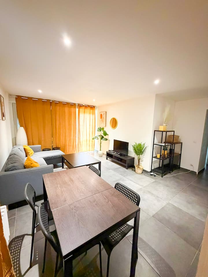 Spacieux Appartement Avec 3 Chambres - Roubaix - Roubaix