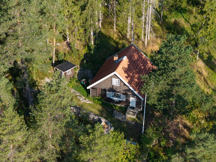 An Entire Cabin With A Beautiful Lake View. 6 Beds - Norway