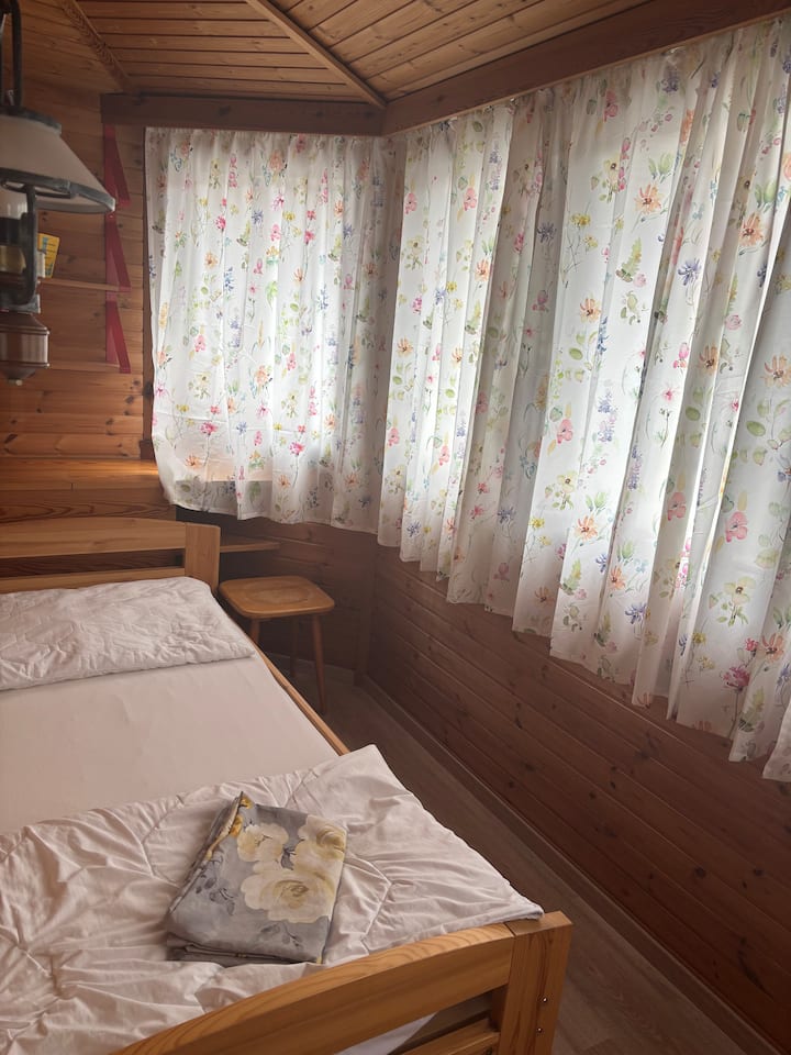 საძინებელი 1