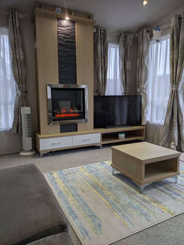 Luxury Lodge With Private Garden - Coghurst Hall - Hastings