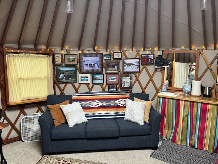 Caribou Yurt- An Adventure Getaway - Idaho