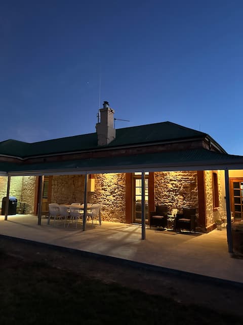 Windee Hill Homestead in the Flinders Ranges