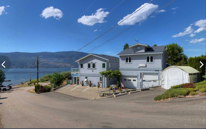 Gable Beach Getaway Lakefront One Bdrm suite