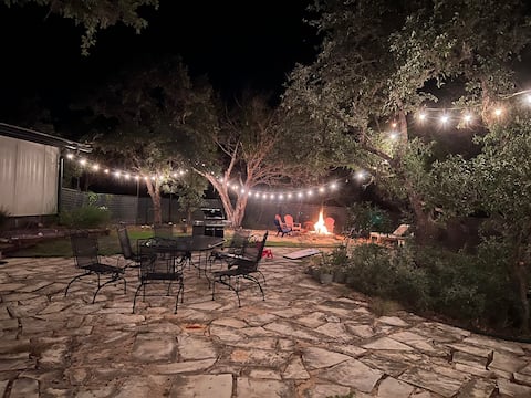 Secluded, dark skies,  great views, big patio!