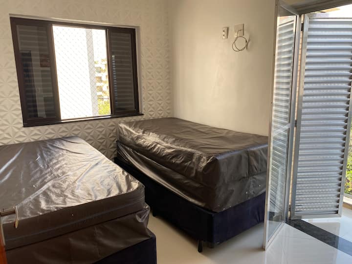 საძინებელი 2