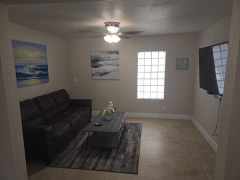 Top performing Airbnb: The Gem at Ridgewood Park in Tampa