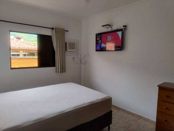 Queen size double bed 