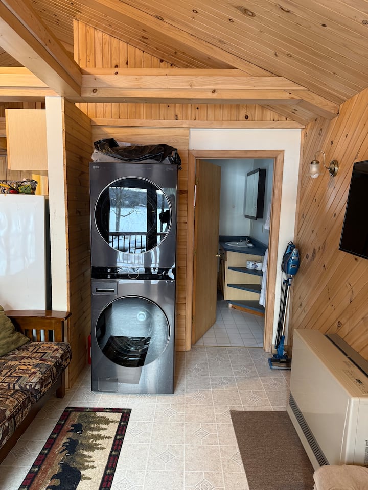 The Cozy Cove Cabin - Maine