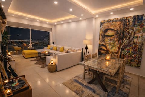 Asiachic – Peaceful & Elegant Stay with a View