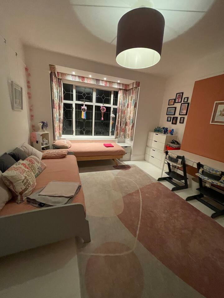 საძინებელი 2