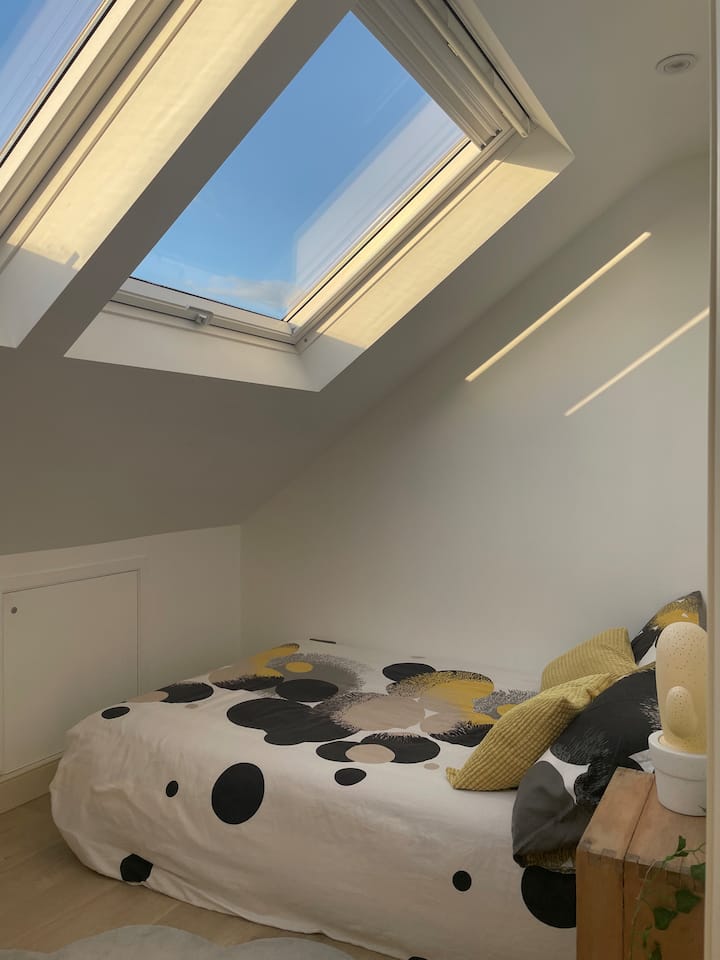 საძინებელი 4