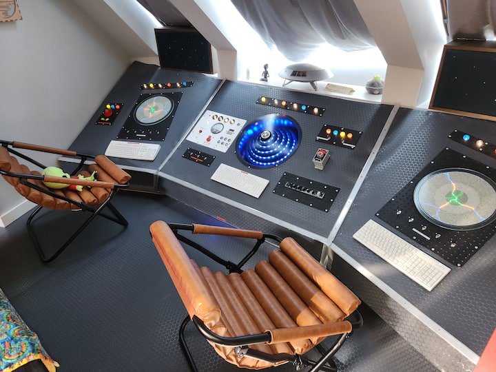 Spaceship Destination! - Washington