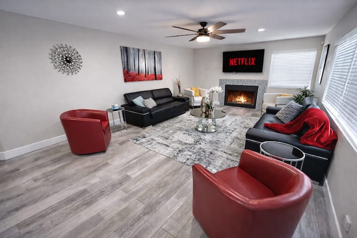 5 Br! Amazing Pool & Spa Retreat 15 Min To Strip - Las Vegas, NV