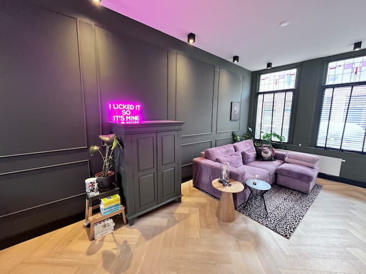 Stylish & Deluxe 2bdr | City Centre | Free Parking - Haarlem