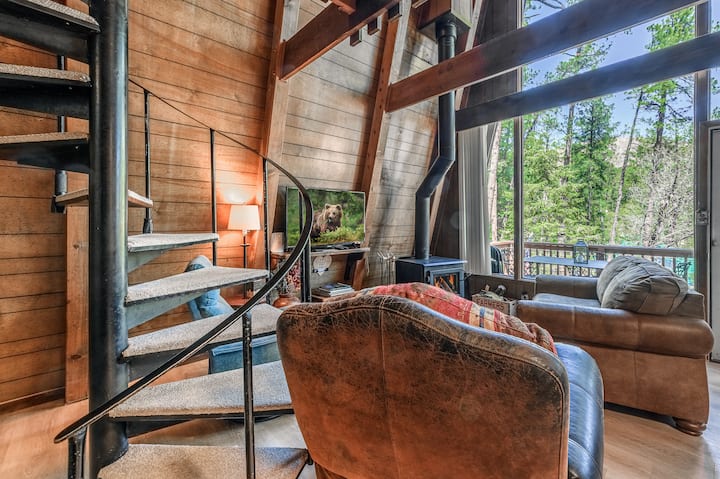 Upper Canyon Forest Cabin & Wildlife Viewing Area - Ruidoso, NM