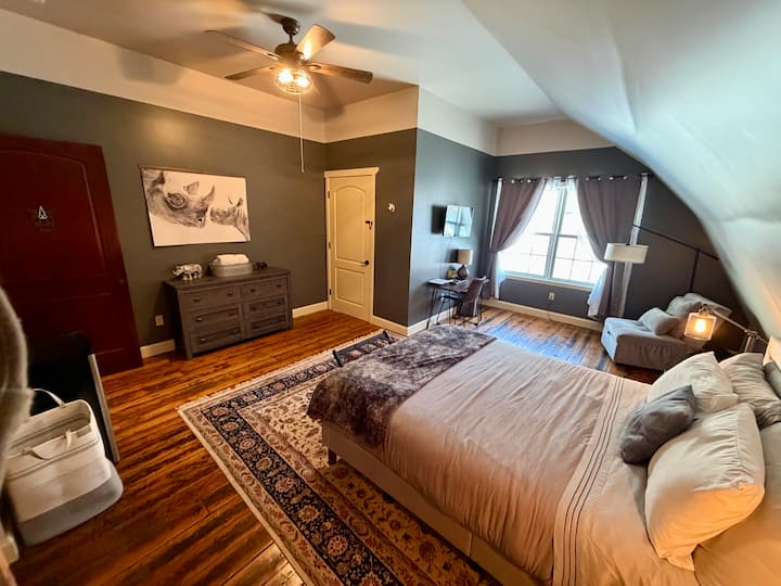 Bedroom 5